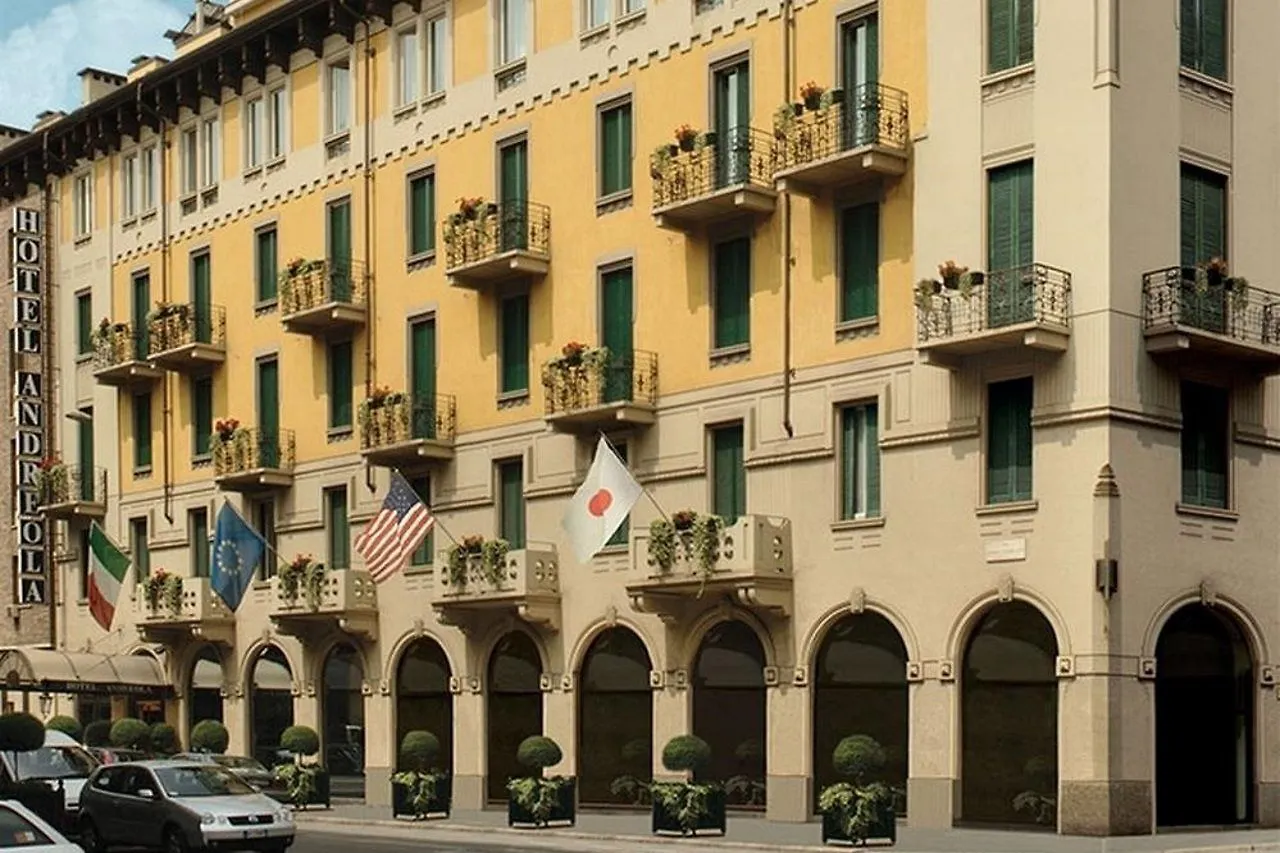 ****  アンドレオラ セントラル ホテル ミラノ イタリア