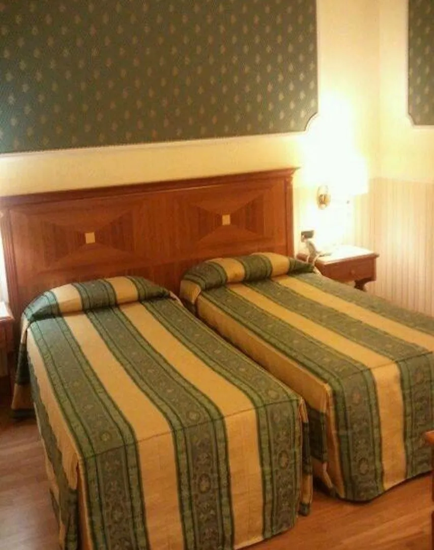 Andreola Central Hotel Milan