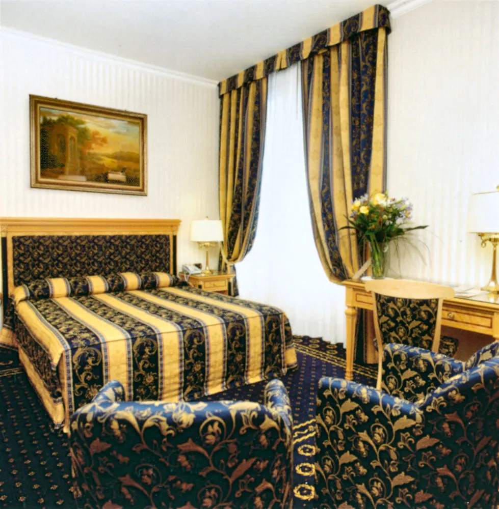 ****  Andreola Central Hotel Milan Italy